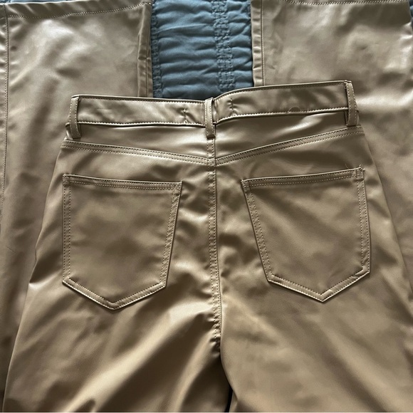 NWOT ZARA FAUX LEATHER HIGH RISE STRAIGHT PANTS SIZE 4 - Picture 3 of 5
